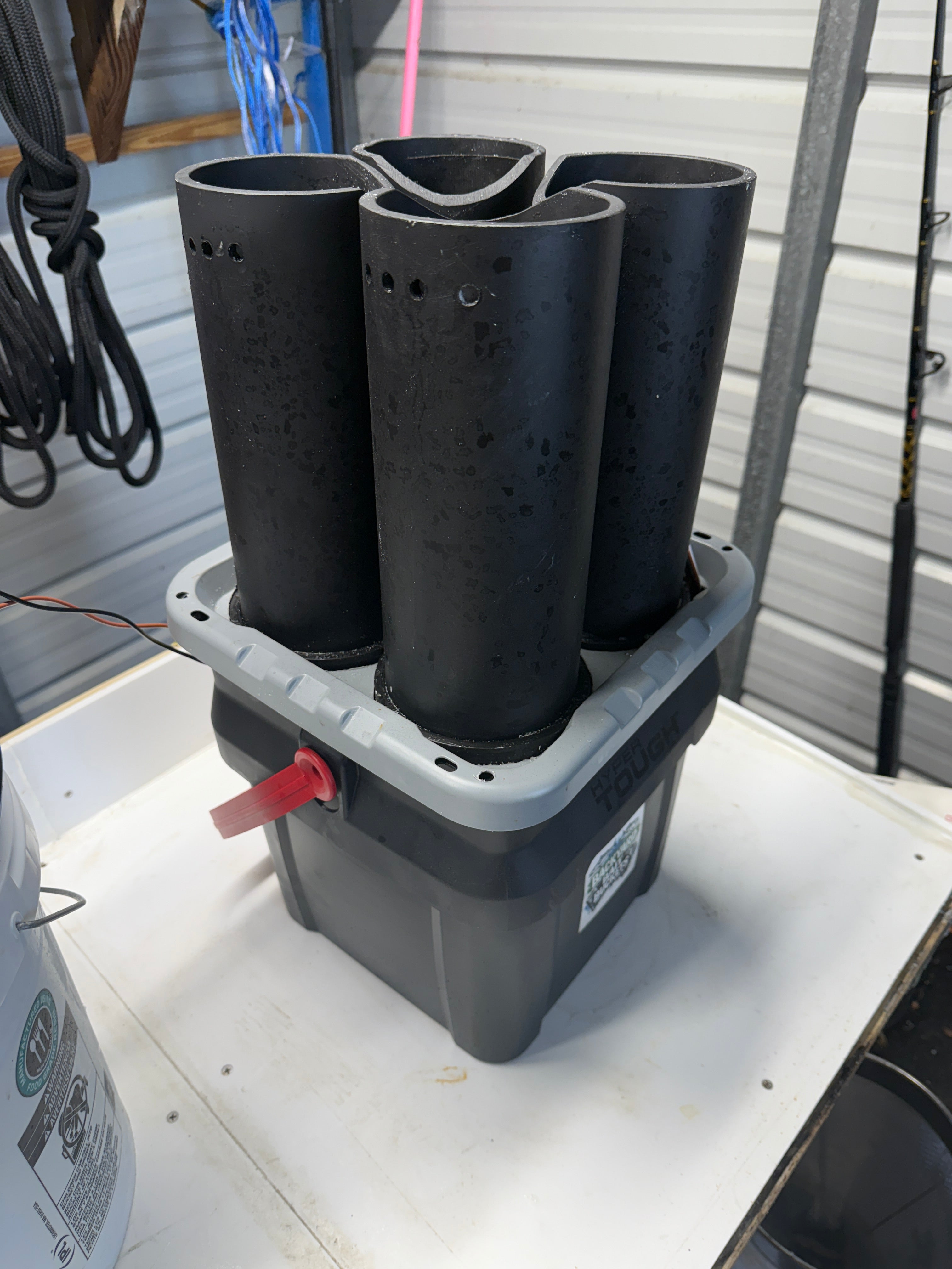 4" Tube Bucket Self-Contained