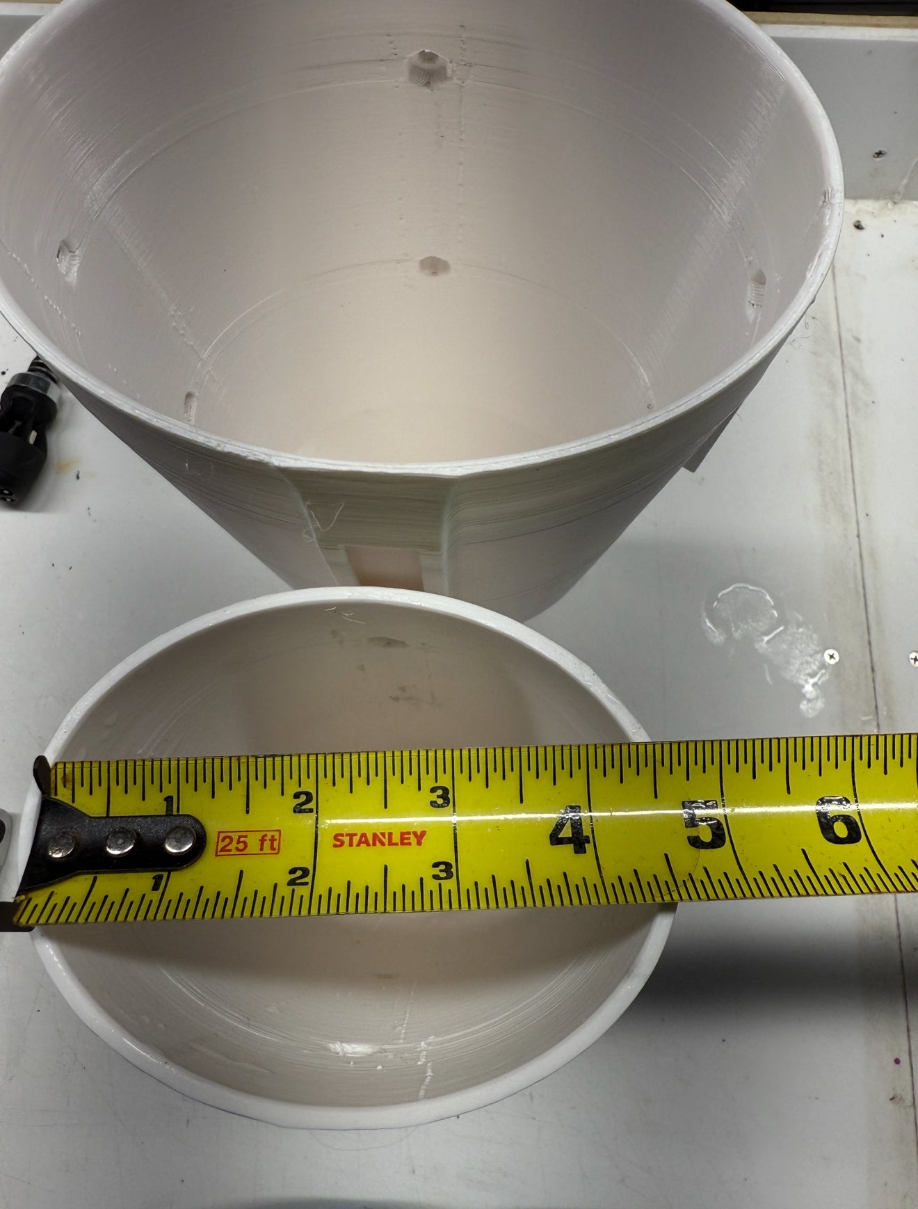 4 1/2" Small Durable Lightweight Livewell Bait Tubes with PUMP